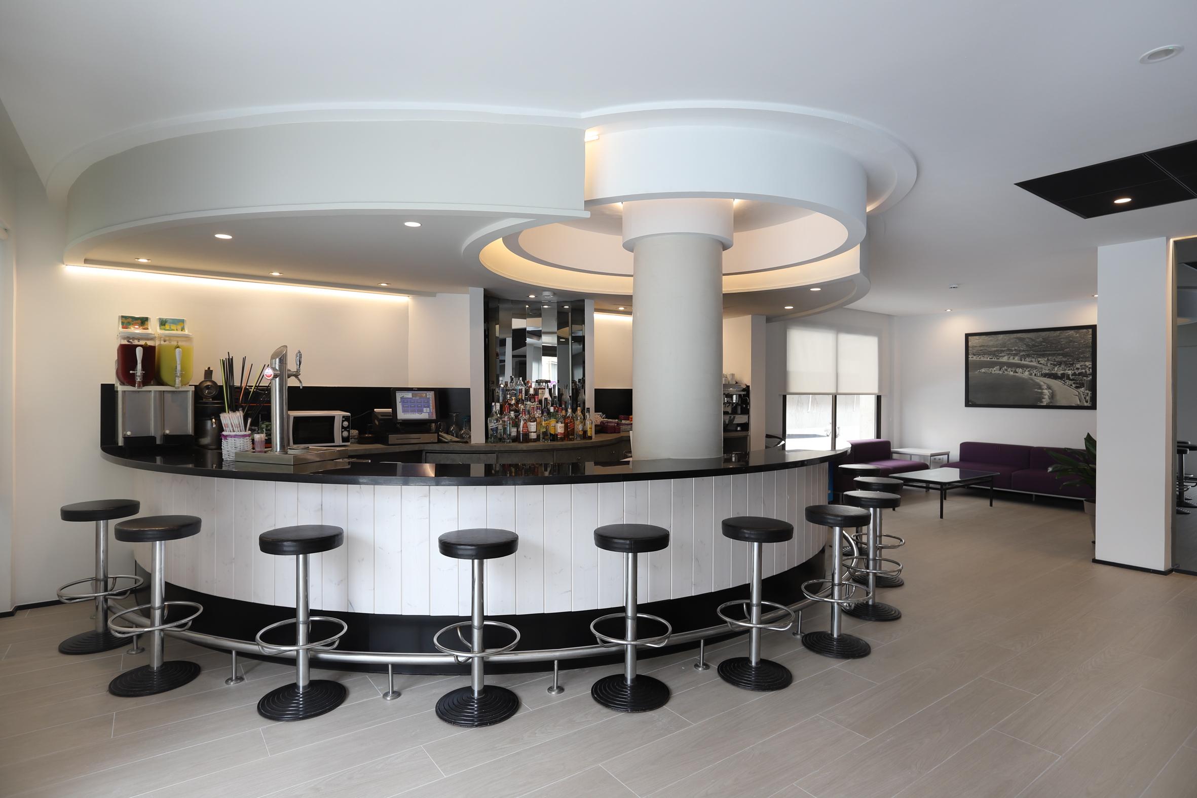 Hotel Brasil Бенидорм Экстерьер фото
